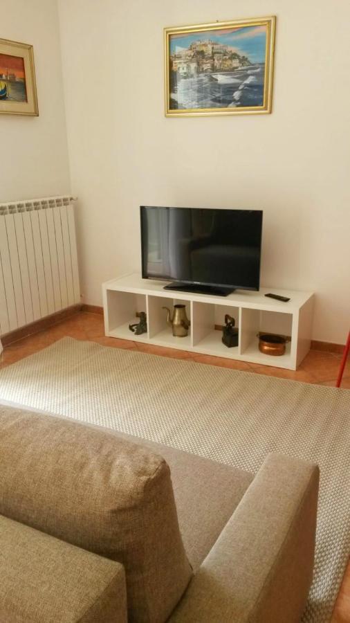 Max And Sun Parking Privato Nel Prezzo Leilighet Sanremo Eksteriør bilde