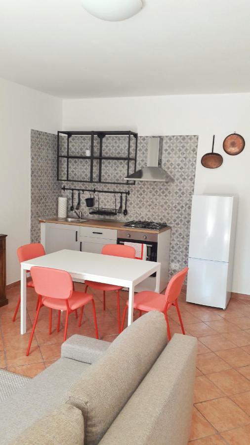 Max And Sun Parking Privato Nel Prezzo Leilighet Sanremo Eksteriør bilde