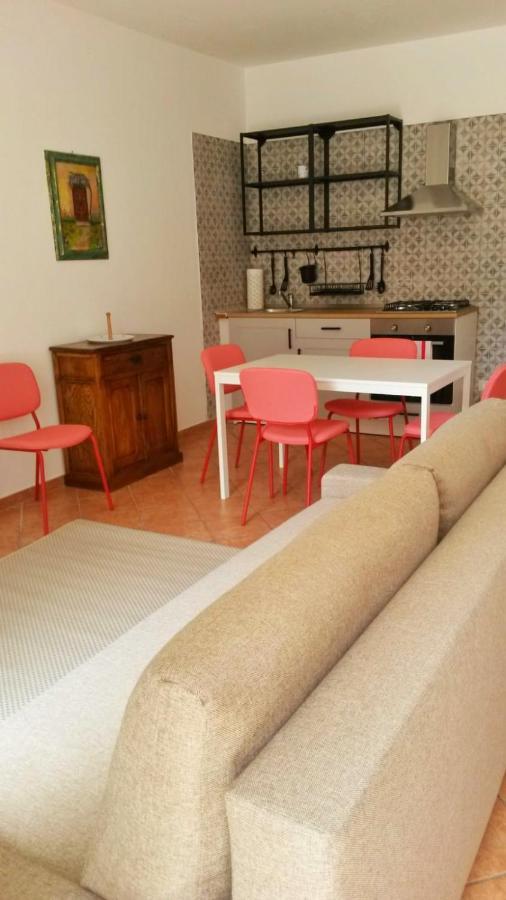 Max And Sun Parking Privato Nel Prezzo Leilighet Sanremo Eksteriør bilde