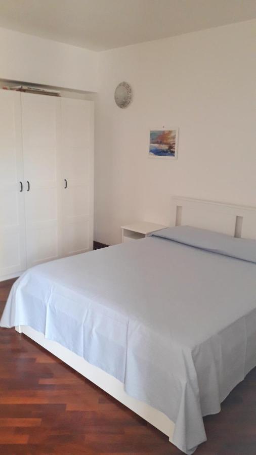Max And Sun Parking Privato Nel Prezzo Leilighet Sanremo Eksteriør bilde